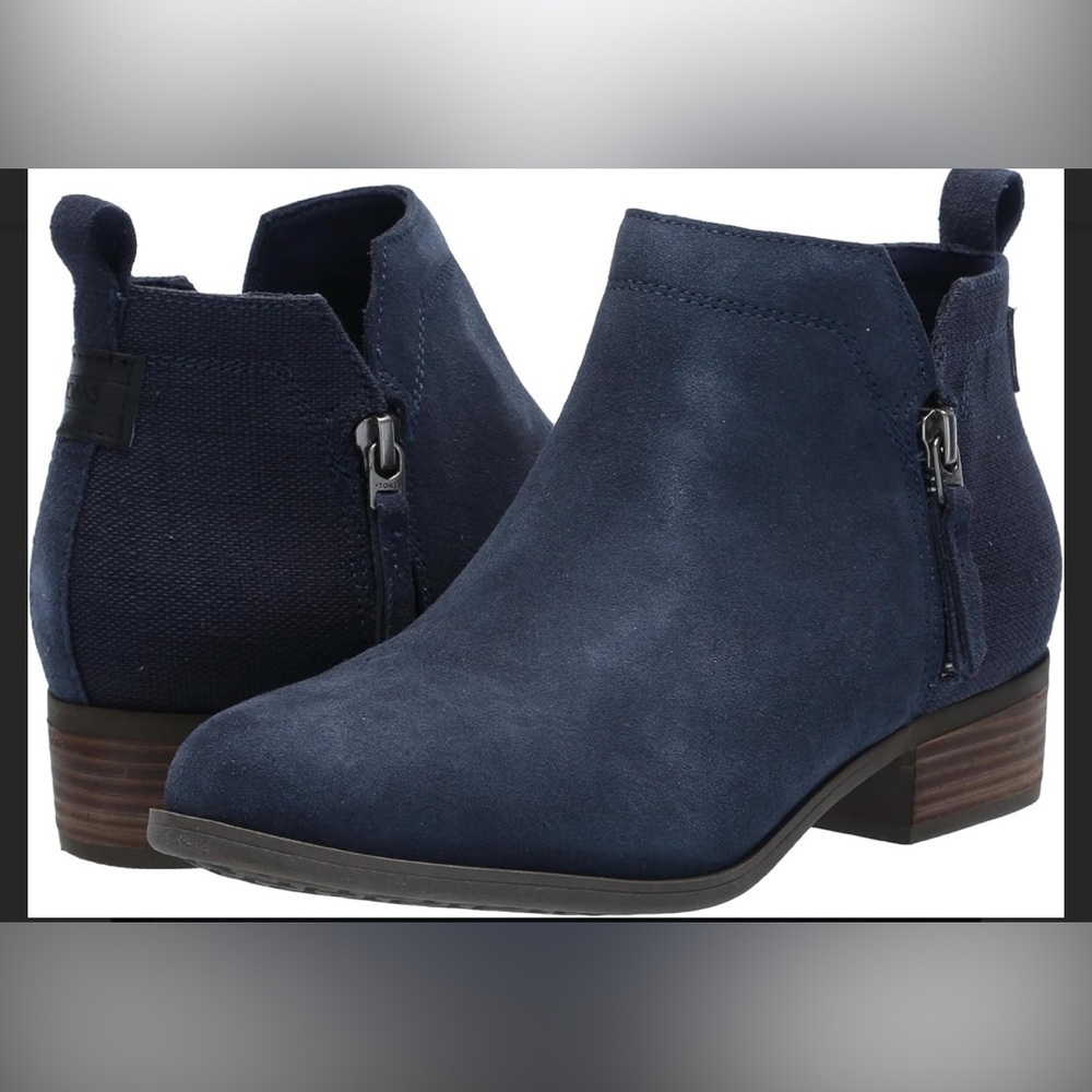 TOMS Women's Dahlia Ankle Boot in Navy Suede/Heritage Canvas